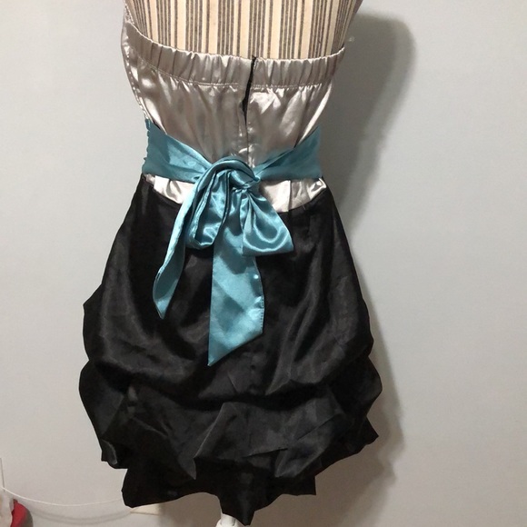 Prom/cocktail strapless dress size 13 - Picture 2 of 8